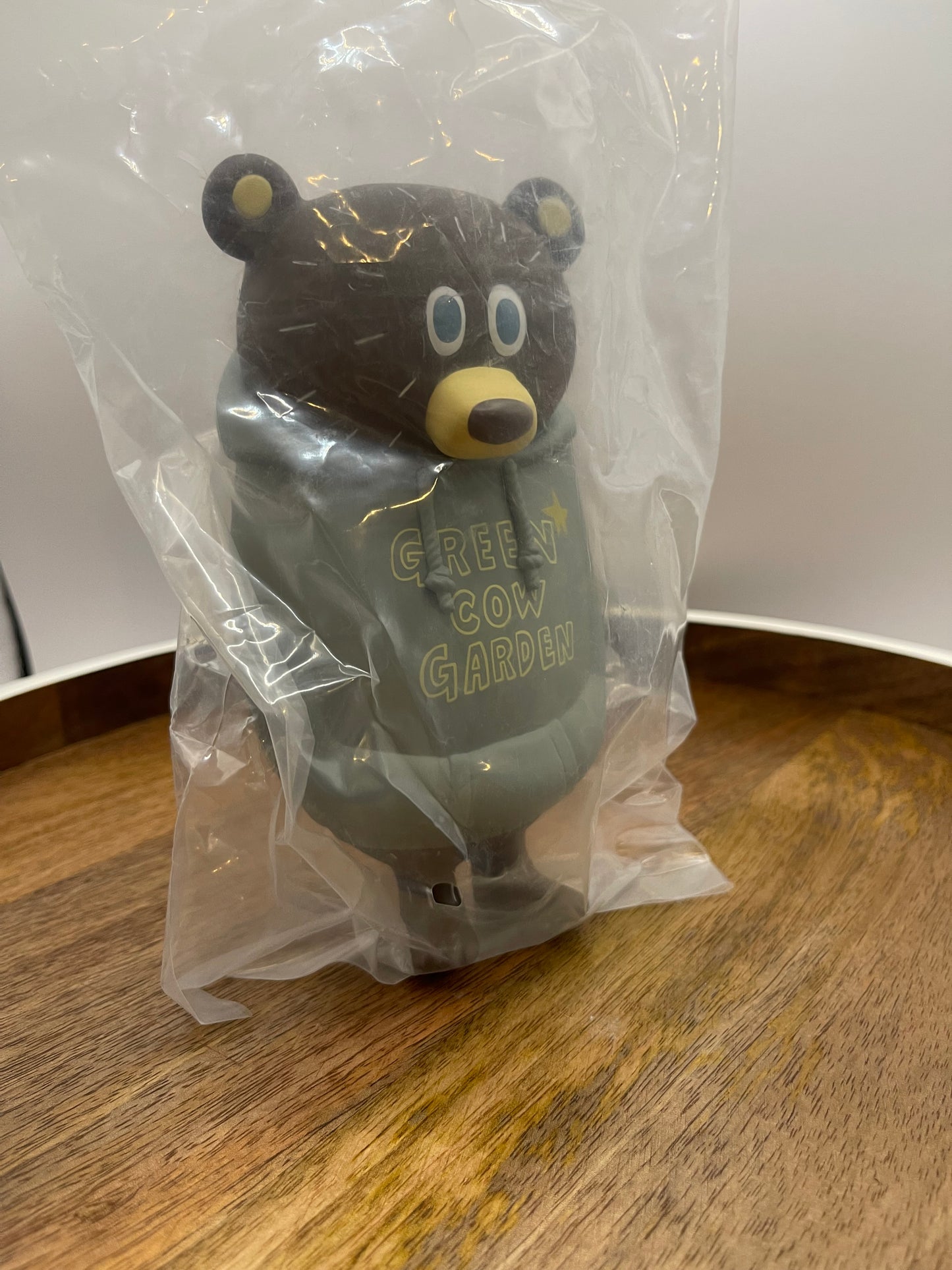 BG Bear by Kohei Ogawa Green Cow Garden