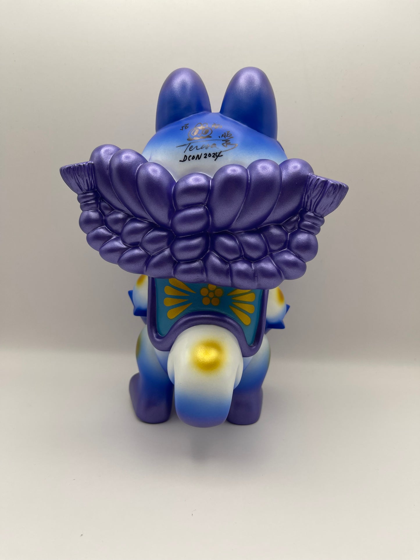 Inu Harigon by Teresa Chiba Signed Figure