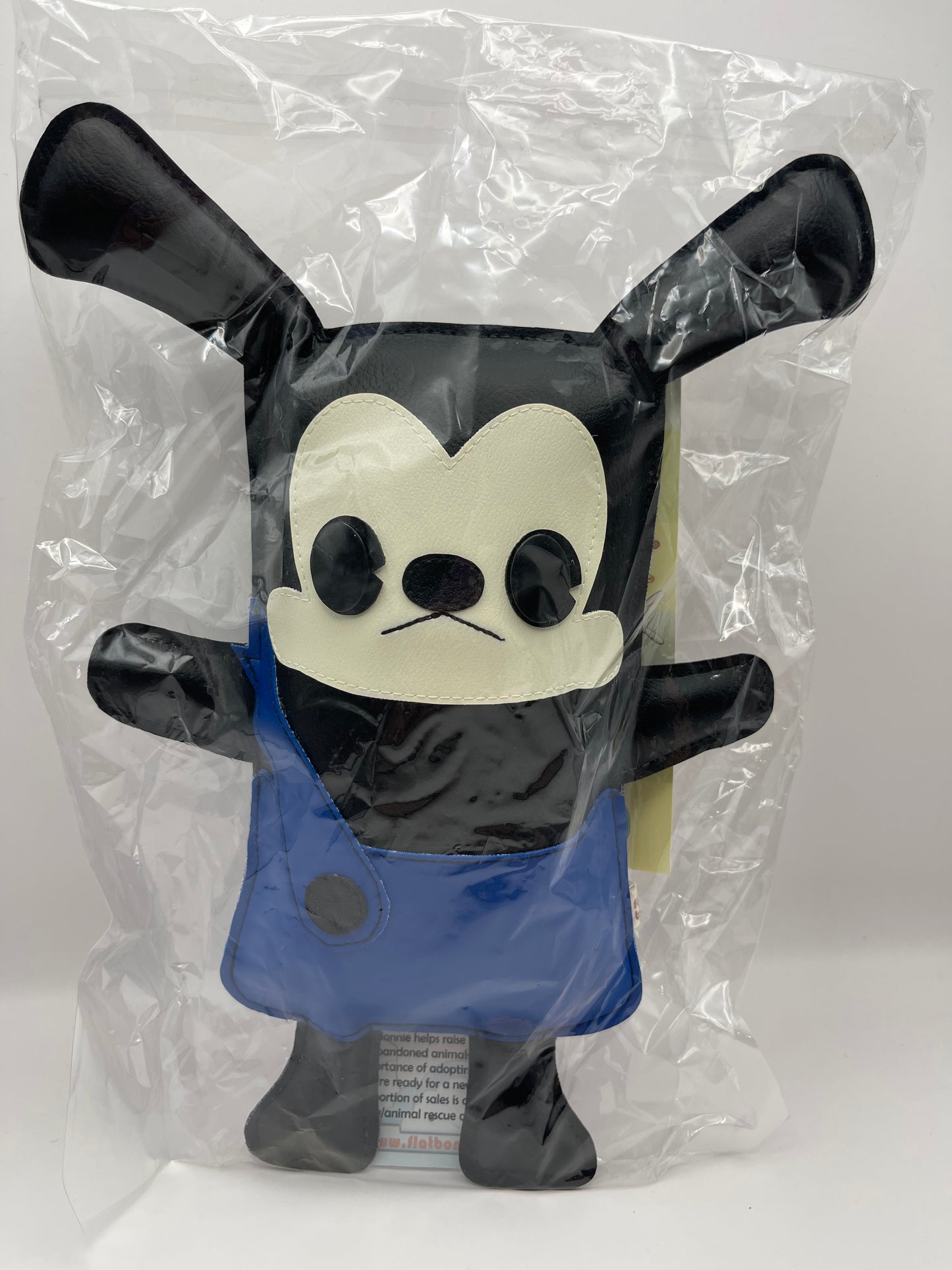 Flat Bonnie Leather Mickey Signed Card